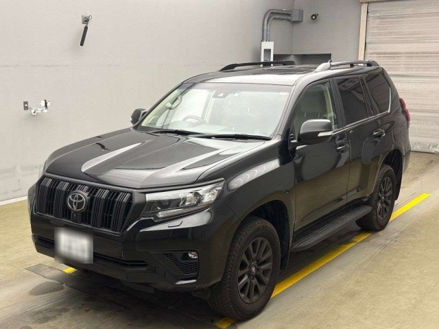 TOYOTA LAND CRUISER PRADO 2023