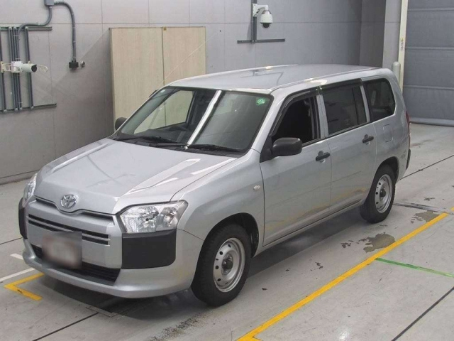 TOYOTA PROBOX 2020