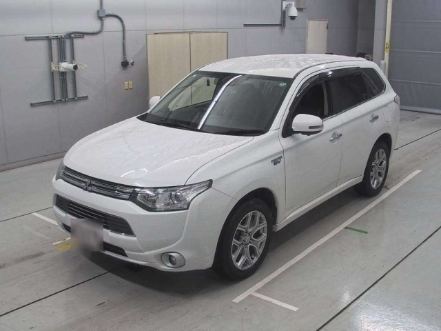 MITSUBISHI OUTLANDER PHEV