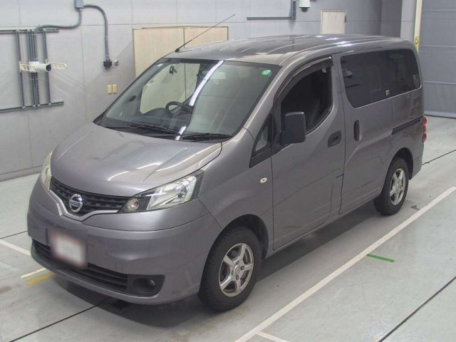 NISSAN NV200 2017