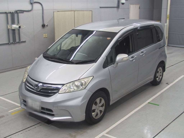 HONDA FREED 2014