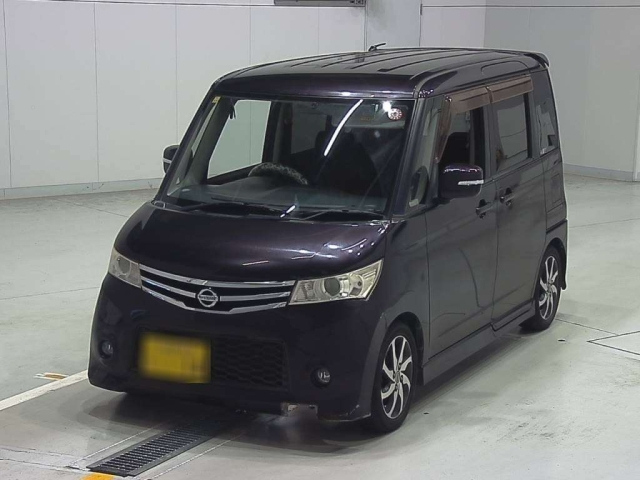 NISSAN ROOX 2010