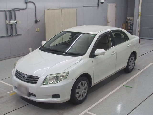 TOYOTA COROLLA AXIO 2011