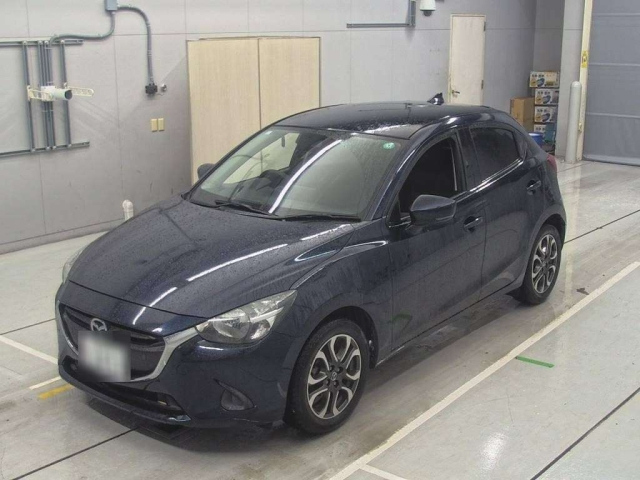 MAZDA DEMIO 2018
