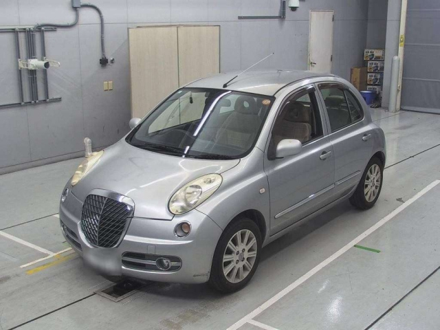 NISSAN MARCH 2005