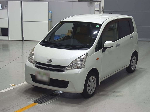 DAIHATSU MOVE 2012