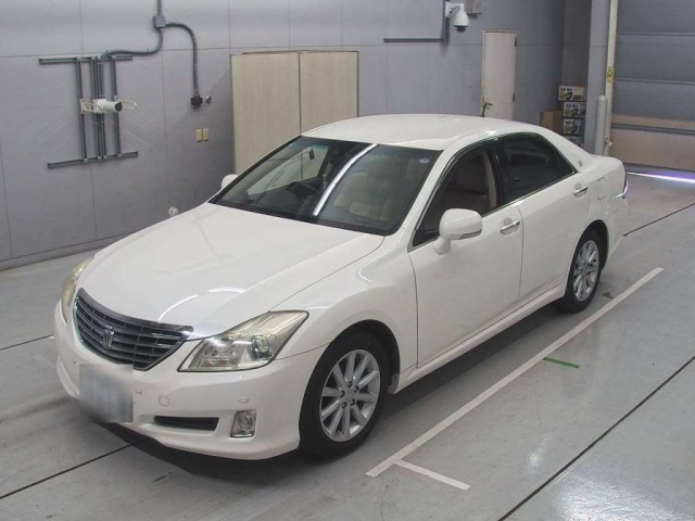 TOYOTA CROWN 2009