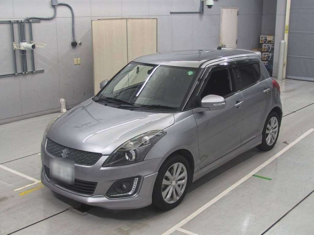 SUZUKI SWIFT 2015