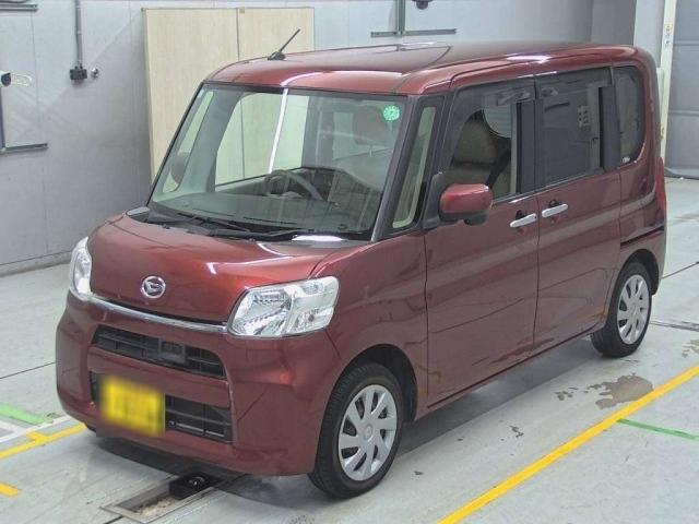 DAIHATSU TANTO 2015