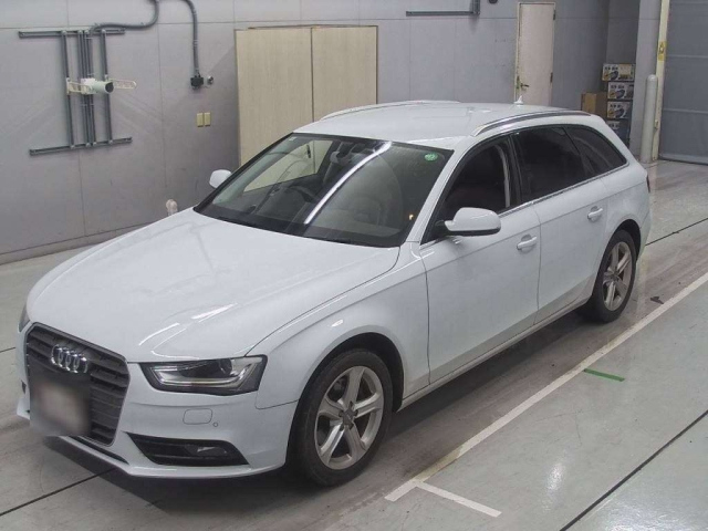 AUDI A4 2013