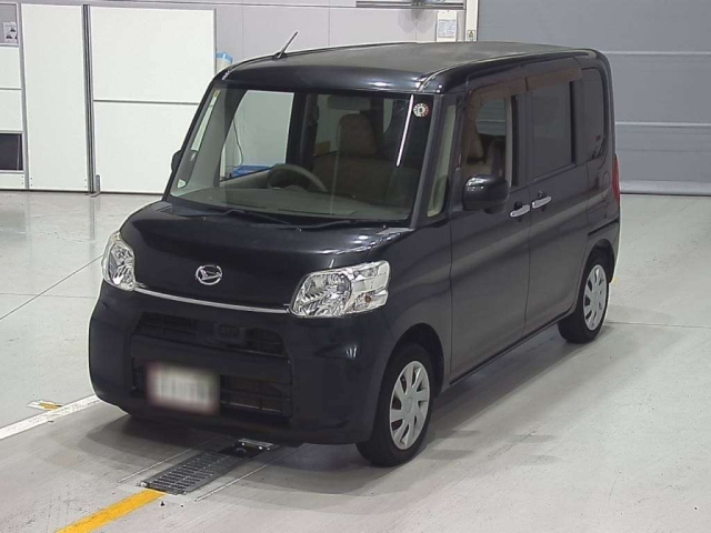 DAIHATSU TANTO 2014