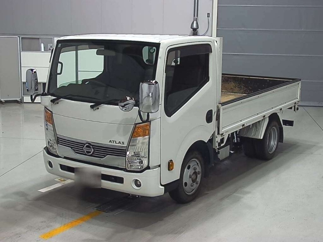 NISSAN ATLAS 2019