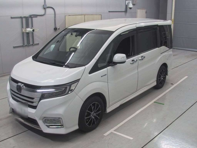 HONDA STEP WAGON 2017