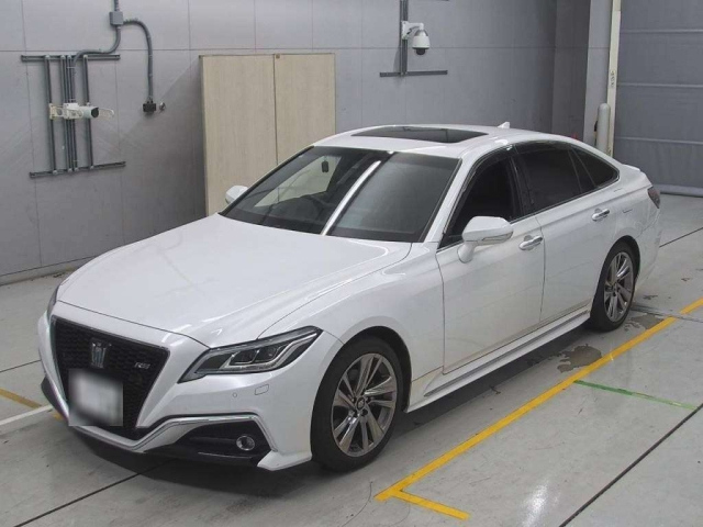 TOYOTA CROWN 2021