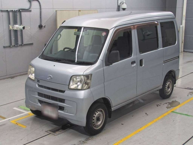 DAIHATSU HIJET VAN 2011