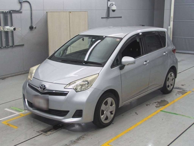 TOYOTA RACTIS 2012
