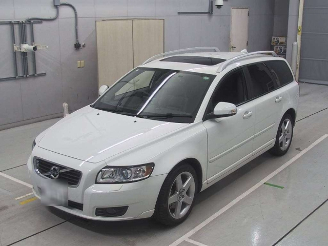 VOLVO V50 2012