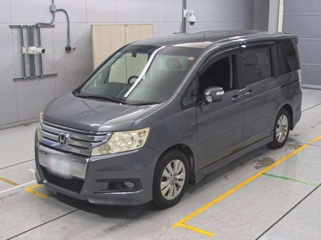 HONDA STEP WAGON 2010