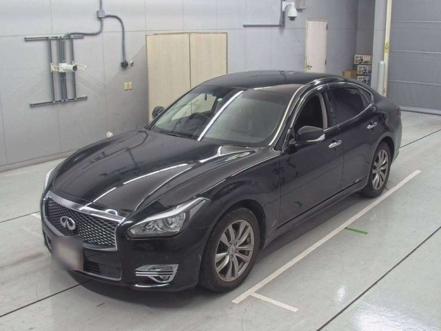 NISSAN FUGA 2016