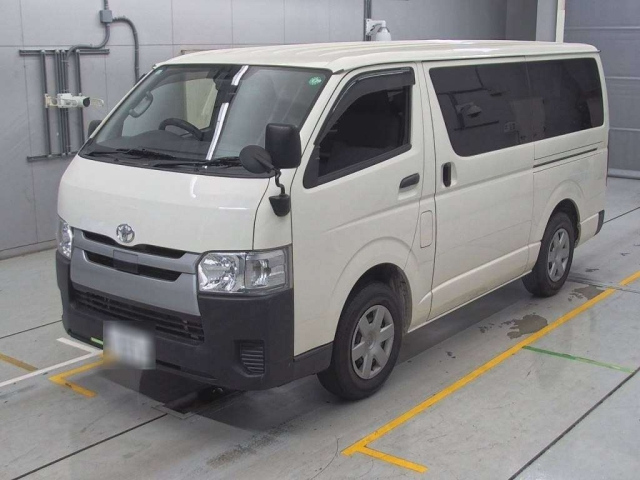 TOYOTA REGIUS ACE VAN 2019