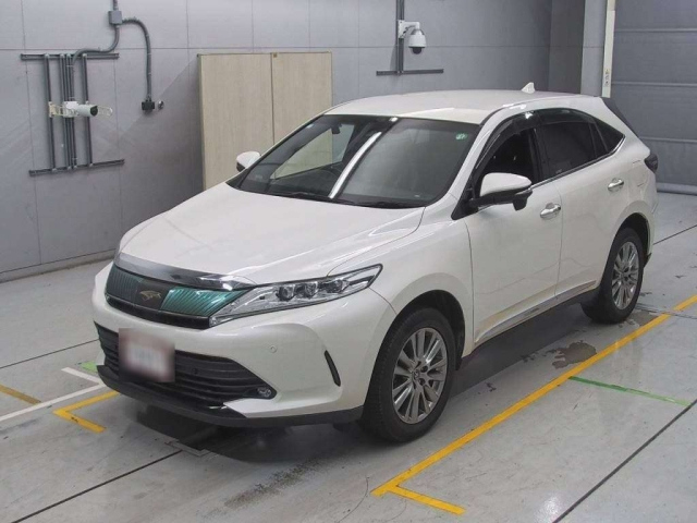 TOYOTA HARRIER 2018