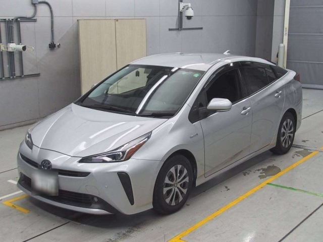 TOYOTA PRIUS 2019