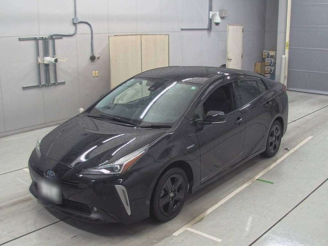 TOYOTA PRIUS 2019