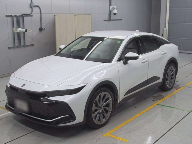 TOYOTA CROWN CROSSOVER