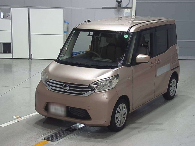 NISSAN DAYZ ROOX 2015