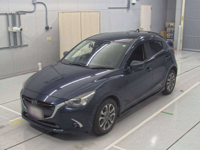 MAZDA DEMIO 2017