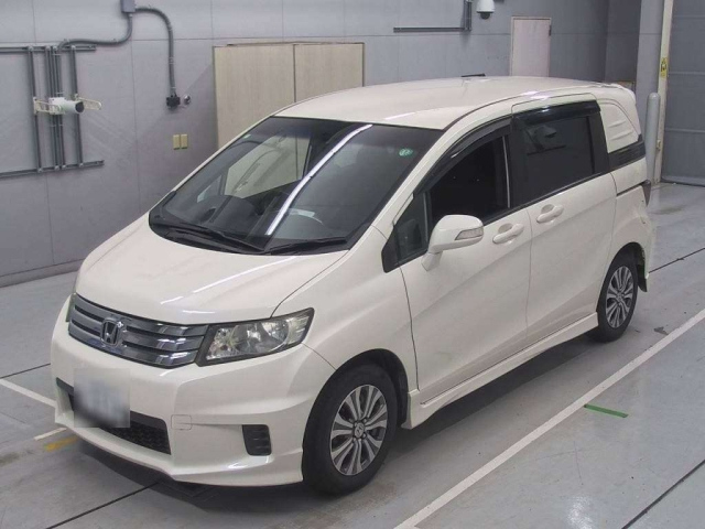 HONDA FREED 2012