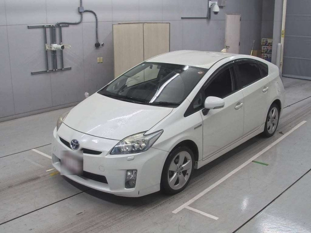 TOYOTA PRIUS 2010