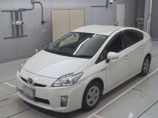 TOYOTA PRIUS 2010