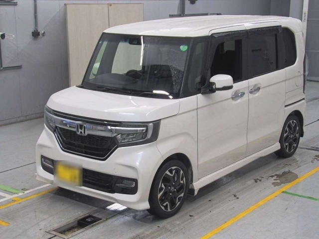 HONDA N BOX 2017