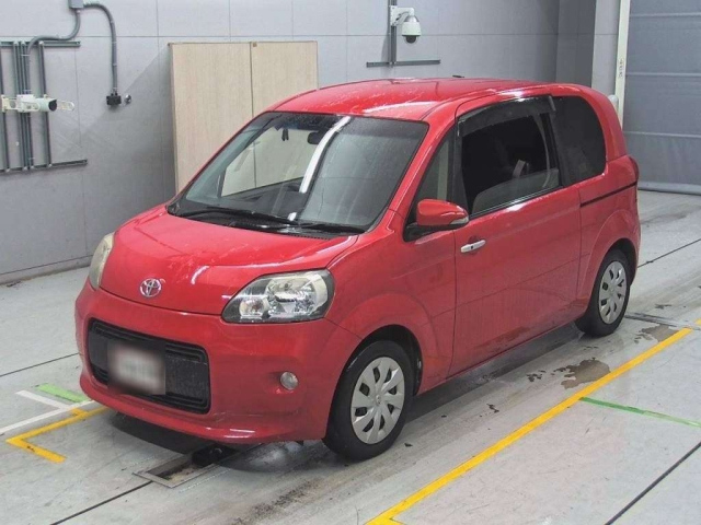 TOYOTA PORTE