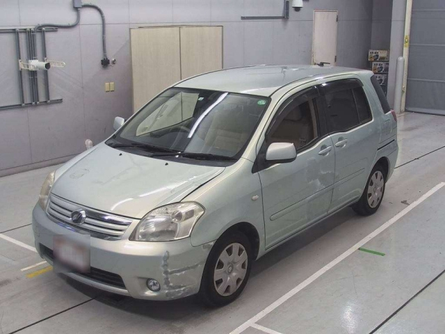 TOYOTA RAUM