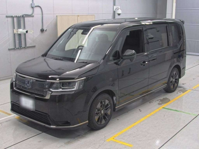 HONDA STEP WAGON 2024