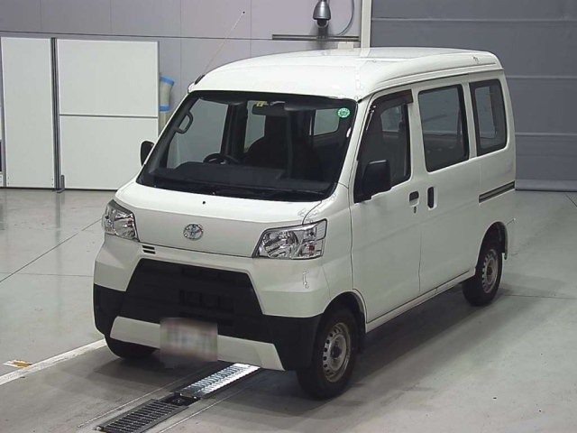 TOYOTA PIXIS VAN 2021