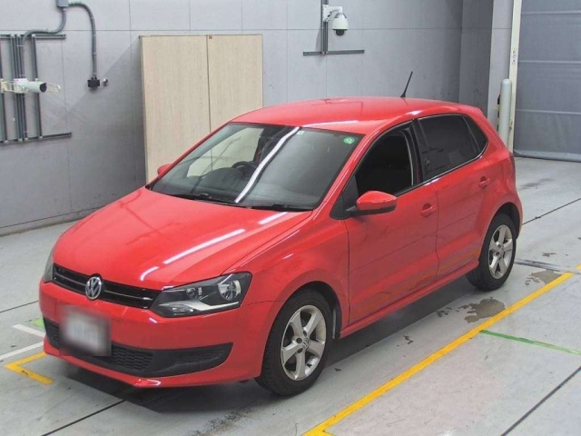 VOLKSWAGEN POLO 2012