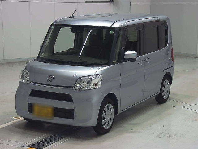 DAIHATSU TANTO 2017
