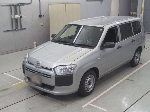 TOYOTA PROBOX 2023
