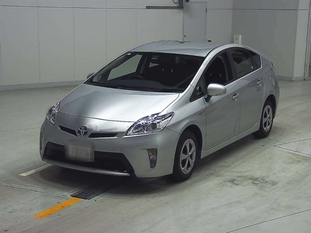 TOYOTA PRIUS 2015
