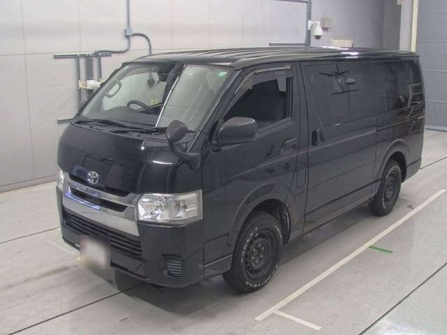 TOYOTA REGIUS ACE VAN
