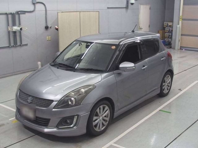 SUZUKI SWIFT 2015