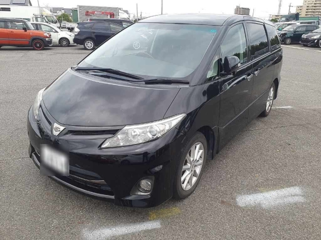 TOYOTA ESTIMA 2010