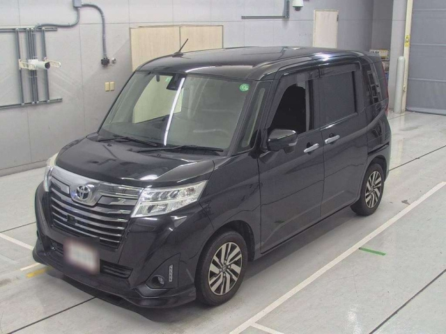TOYOTA ROOMY 2018