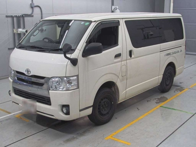 TOYOTA REGIUS ACE VAN 2019
