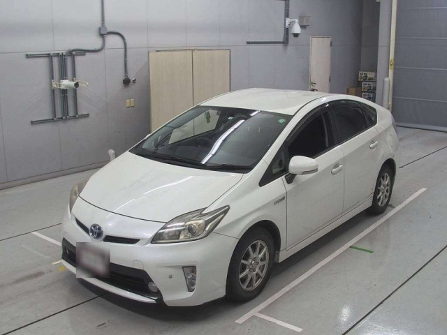 TOYOTA PRIUS 2012