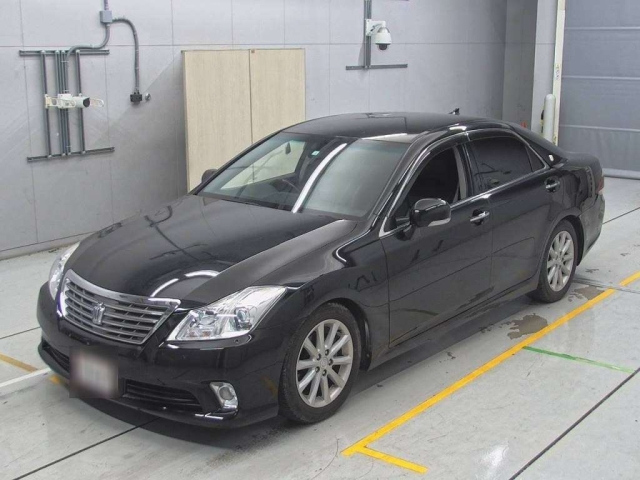 TOYOTA CROWN 2012
