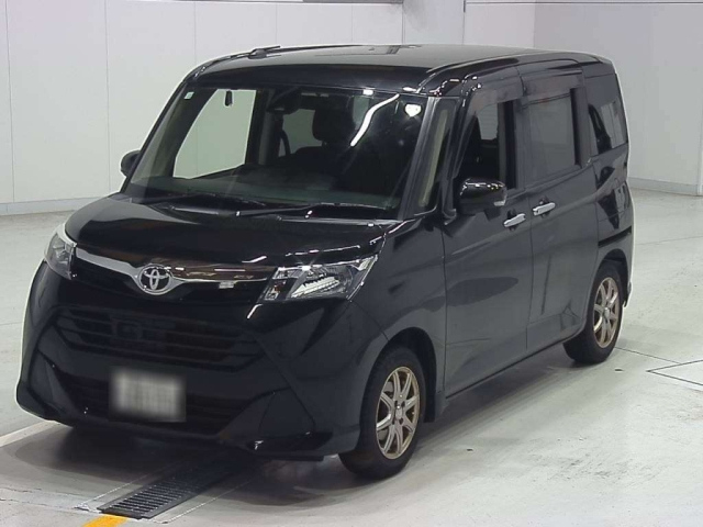 TOYOTA TANK 2016